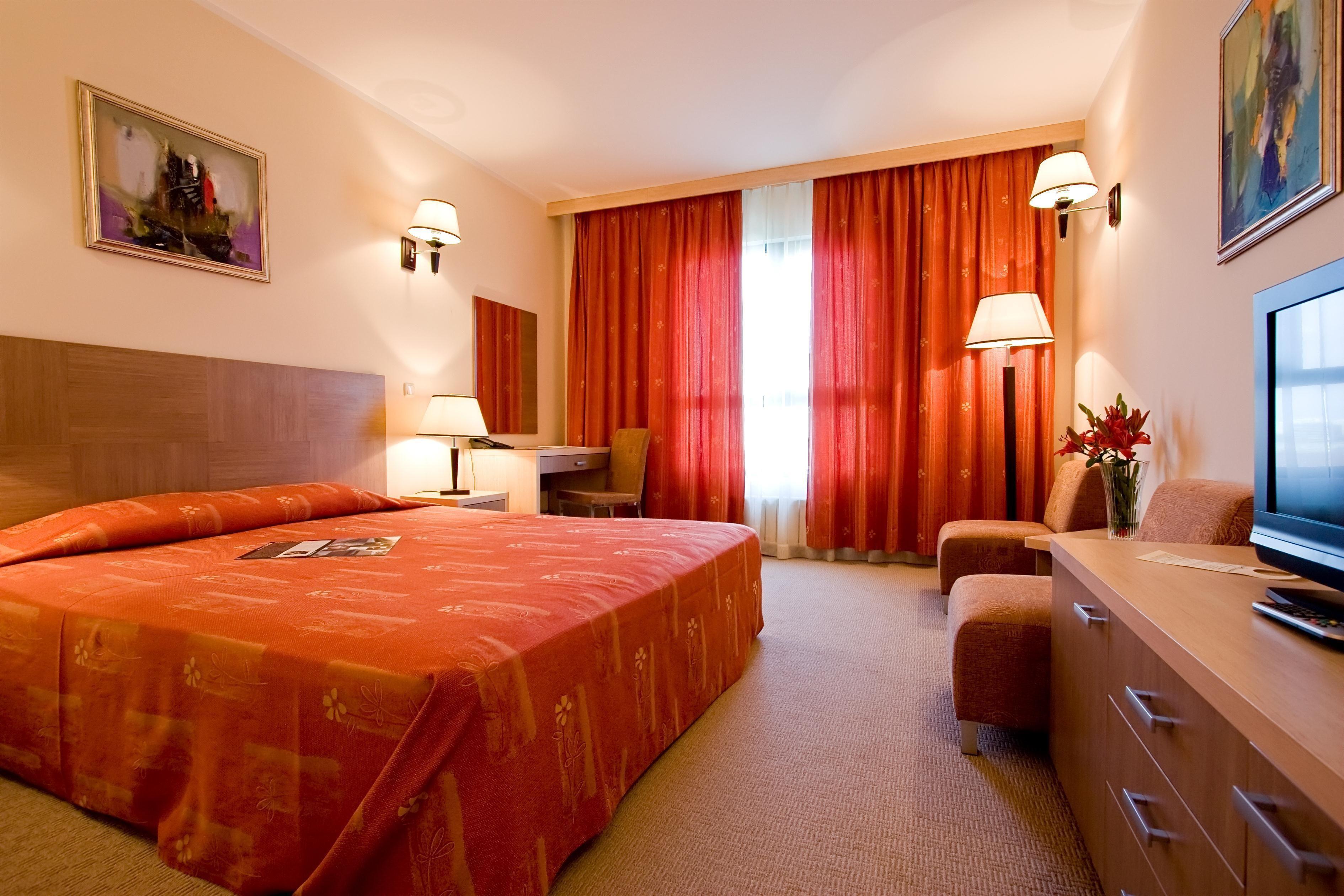Vitosha Park Hotel - Free Pool & Gym — Photos 2
